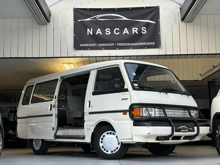 Mazda E2200 - 2.2 Diesel - 115.000 km - servo - 5 zitpl, Auto's, Mazda, Bedrijf, Te koop, Overige modellen, Radio, Diesel, Euro 3