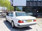 Mercedes-Benz 300E (W124) 230 E 1986, HBL-36-S, Auto's, Gebruikt, Bedrijf, 300-Serie, Handgeschakeld