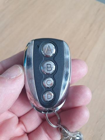 télécommande pour volet piscine,  garage , portail etc..., Enlèvement ou Envoi, Utilisé