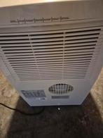 Delonghi mobil airco nog in perfect staat, Elektronische apparatuur, Luchtbehandelingsapparatuur, Ophalen, Zo goed als nieuw