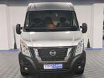 Nissan Interstar 2.3 dCi 35 L2H2 N-Connecta * AUTOMATIQUE *, Auto's, 177 g/km, Stof, Gebruikt, 4 cilinders