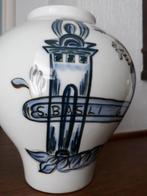 Vintage Viano do Castello vaas blauw witte vaas  h: 24 b: 20, Antiek en Kunst, Ophalen