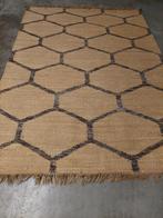 Tapijt, Huis en Inrichting, Stoffering | Tapijten en Vloerkleden, Ophalen, Gebruikt, 200 cm of meer, 200 cm of meer