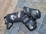 Kleine boxzak en bokshandschoenen voor kinderen, Ophalen, Zo goed als nieuw, Bokshandschoenen