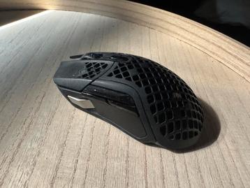 Steelseries Aerox 5 beschikbaar voor biedingen