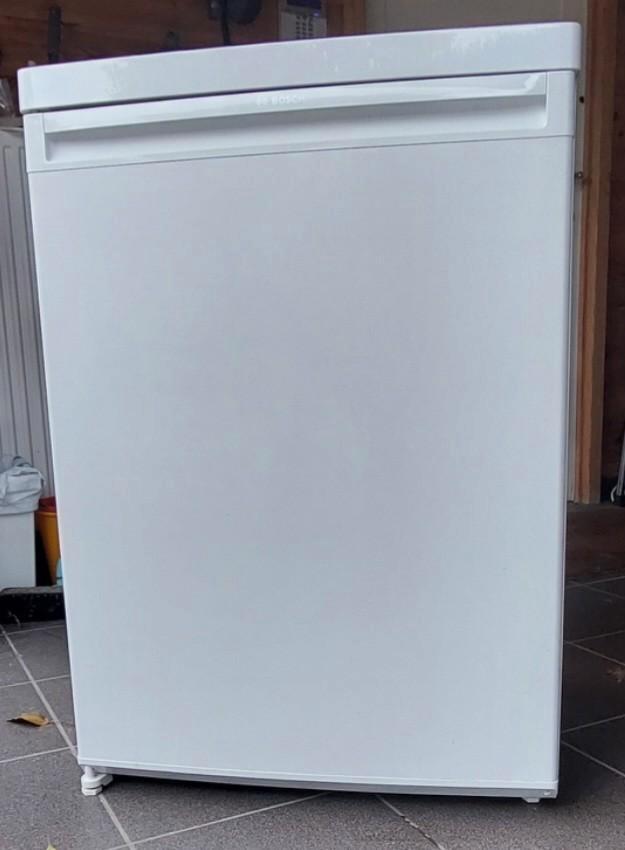 Réfrigérateur BOSCH, Elektronische apparatuur, Koelkasten en IJskasten, Zo goed als nieuw, Met vriesvak, Ophalen