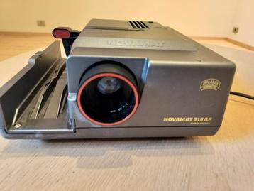 Diaprojector Novamat 515 AF beschikbaar voor biedingen