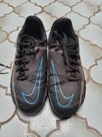 Voetbal schoenen, Sport en Fitness, Voetbal, Ophalen of Verzenden, Gebruikt, Schoenen