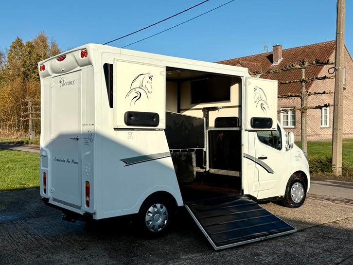 Renault Master 2.3DCI Paardencamionette Horses GEKEURD, Dieren en Toebehoren, Paarden en Pony's | Trailers en Aanhangwagens, Gebruikt