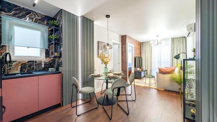 Gerenoveerd appartement in Torrevieja, Immo, Buitenland, Spanje, Appartement, Stad