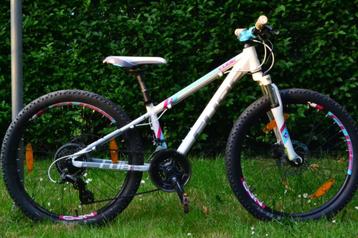 Vélo Cube Kid – VTT junior 24” beschikbaar voor biedingen