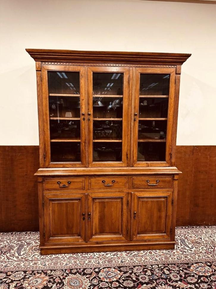 Klassiek Engelse Buffetkast Kast, Antiek en Kunst, Antiek | Kantoor en Zakelijk, Ophalen of Verzenden