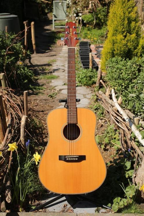 Takamine G511SS , Dreadnought finger picking., Muziek en Instrumenten, Snaarinstrumenten | Gitaren | Akoestisch, Zo goed als nieuw