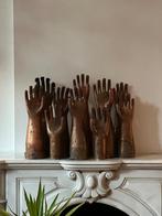 Koper mallen Hand, Ophalen