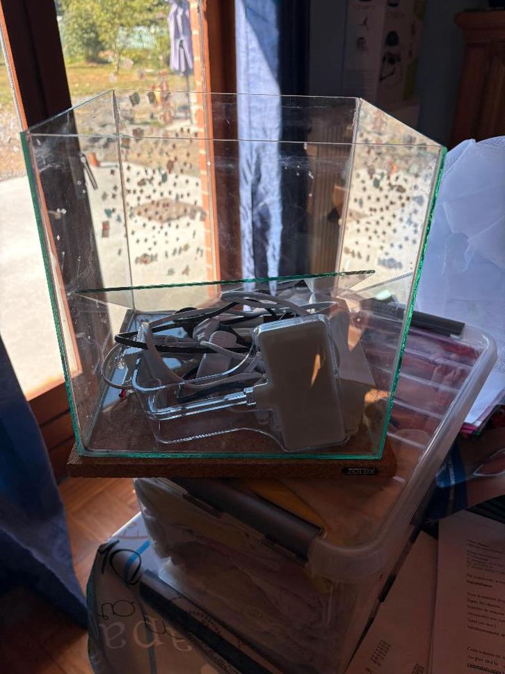 aquarium zolux bettakub, Dieren en Toebehoren, Vissen | Aquaria en Toebehoren, Zo goed als nieuw, Leeg aquarium, Ophalen