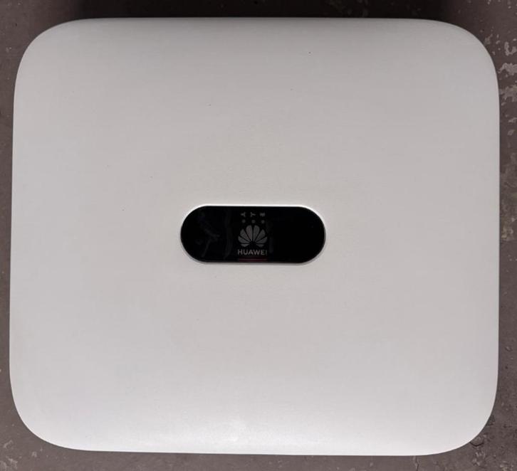 Onduleur Huawei SUN2000-4KTL-M1, Bricolage & Construction, Panneaux solaires & Accessoires, Comme neuf, Système complet, Enlèvement