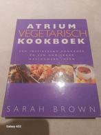 Sandra Brown - ATRIUM VEGETARISCH KOOKBOEK, Ophalen of Verzenden, Zo goed als nieuw, Sandra Brown