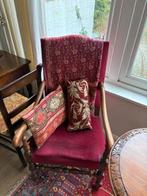 Stoel met rode stoffering, Enlèvement