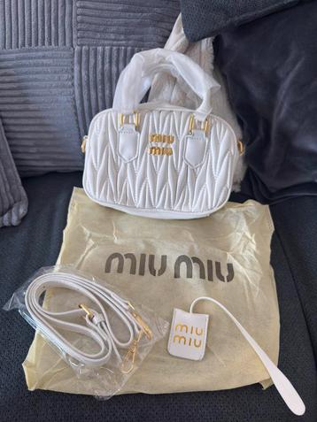 Sac et dustbag Miu Miu blanc pour femme, Enlèvement ou Envoi, Neuf