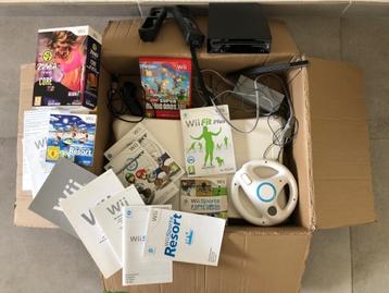 Wii balance board pakket met toebehoren en games beschikbaar voor biedingen