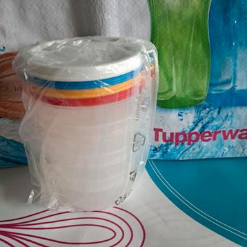 Tupperware 4 x 200 ml snackdoosjes beschikbaar voor biedingen