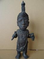Statue africaine en bronze statue en bronze combattant Bénin, Antiquités & Art, Enlèvement ou Envoi