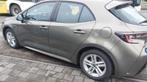 Toyota Corolla 1.8 Hybrid Dynamic e-CVT | Acheruitrijcamera, Gebruikt, 750 kg, 4 cilinders, Bruin