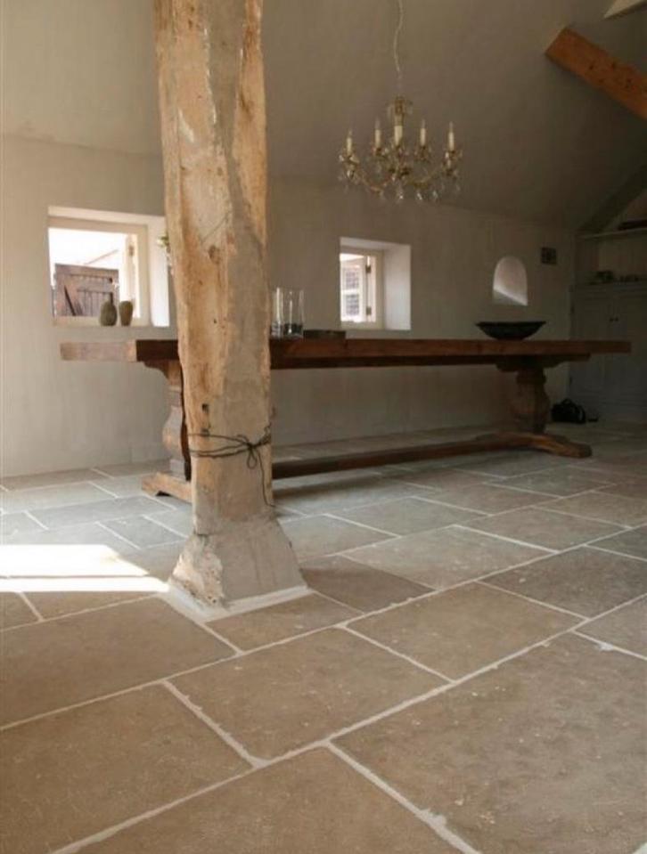 Bourgondische dallen Kalksteen witsteen vloeren Castle stone, Antiek en Kunst, Curiosa en Brocante, Ophalen of Verzenden