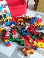 Lego dublo met bouwplaat en een bak gewone lego blokken, Kinderen en Baby's, Ophalen, Zo goed als nieuw