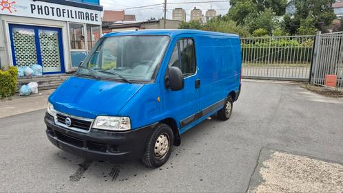 Fiat Ducato 2.3jtd km 195000 Anne 2006 ct OK !!, Auto's, Bestelwagens en Lichte vracht, Bedrijf, Te koop, ABS, Airbags, Alarm