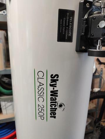 Dobson telescoop N 254/1200 Pyrex Skyliner + Extra lensen en, Ophalen, 200 mm of meer, Met statief, Spiegeltelescoop (reflector)