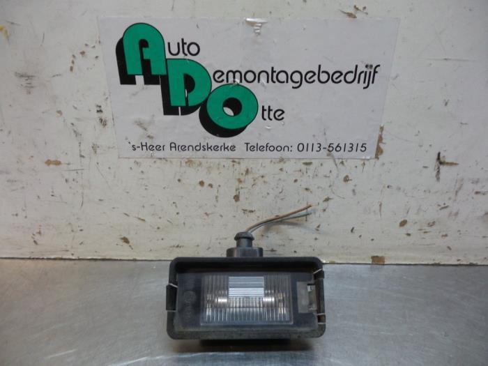 Eclairage immatriculation d'un Seat Cordoba (Cordoba 02-), Autos : Pièces & Accessoires, Éclairage, Seat, Utilisé, Enlèvement ou Envoi