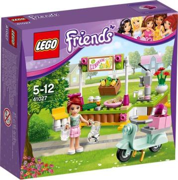 LEGO Friends Mia's Limonadekraam - 41027 beschikbaar voor biedingen