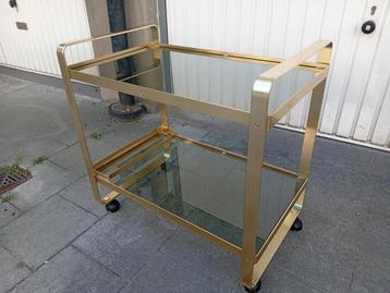 Space Age vintage dressoir, barwagen en dinerkar beschikbaar voor biedingen