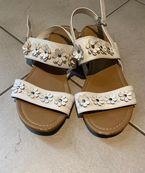 Sandalen, Vêtements | Femmes, Chaussures, Porté, Sandales et Mûles, Blanc, Enlèvement ou Envoi