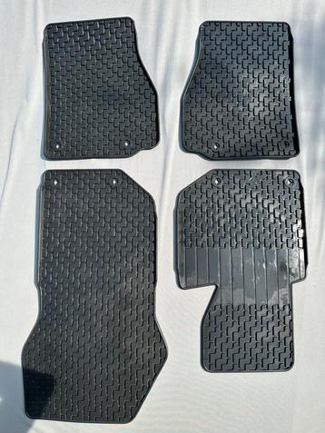 Tapis caoutchouc BMW serie 3 E36 cabriolet, Enlèvement, Utilisé