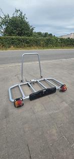 Thule EasyBase
aluminium trekhaakkogelhouder, Ophalen, Zo goed als nieuw