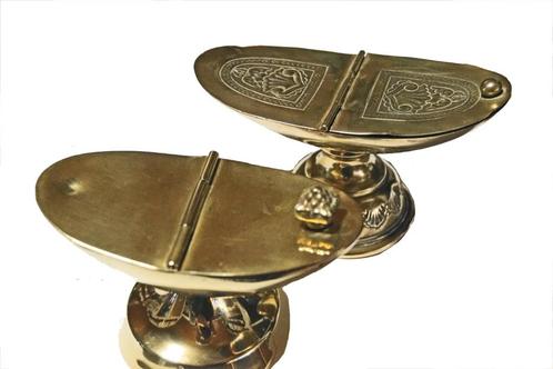 Wierookscheepjes - kerkelijk koper antiek, Antiquités & Art, Antiquités | Bronze & Cuivre, Cuivre, Enlèvement ou Envoi