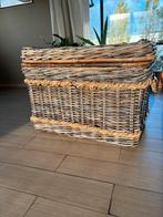 Magnifique coffre en rotin pour ranger les plaids, Enlèvement, Comme neuf