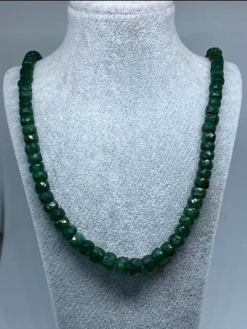 Ketting met Natuurlijke Smaragden 4-7 mm (45 cm), Handtassen en Accessoires, Kettingen, Nieuw, Steen of Mineraal, Groen, Met edelsteen
