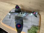 Spitfire 1/32 Diorama  RAF WW2, Hobby & Loisirs créatifs, Comme neuf, Diorama, 1:50 ou moins, Enlèvement ou Envoi
