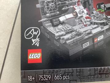Lego star wars gesloten set + gesigneerd door ontwerper beschikbaar voor biedingen