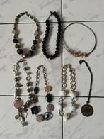 Fantasie juwelen, Enlèvement, Comme neuf