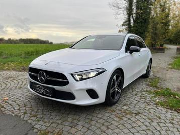 Mercedes A180 / FULL LED / CARPLAY / AUTOMAAT / DIGITAL COCK