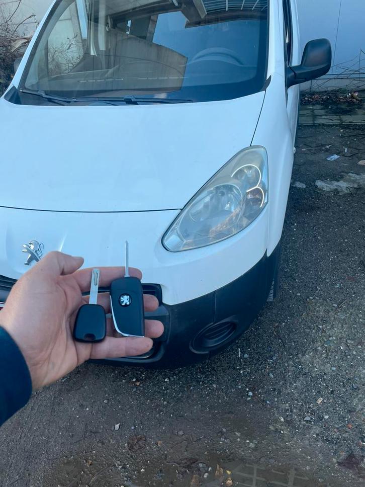 Besoin d’un Double de cle Peugeot Citroen, Immo, Antivol