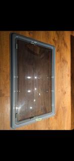 2 zijramen hobby de luxe 450 94.5 x 58 zijraam te koop, Ophalen, Zo goed als nieuw