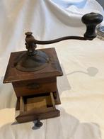 Antieke koffiemolen, Antiek en Kunst, Antiek | Keukengerei, Ophalen