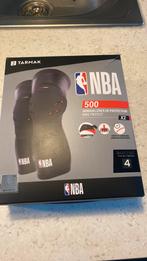 NBA Tarmak kniebeschermers nieuw, Sport en Fitness, Ophalen, Nieuw, Kleding