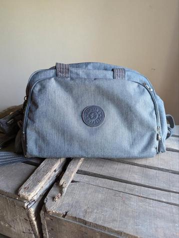 Kipling luiertas - incl koeltas en verzorgmat beschikbaar voor biedingen