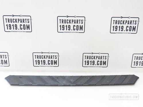Mercedes-Benz A9608850311 | Treeplank bumper MP4, Auto-onderdelen, Vrachtwagen-onderdelen, Mercedes-Benz, Carrosserie en Plaatwerk